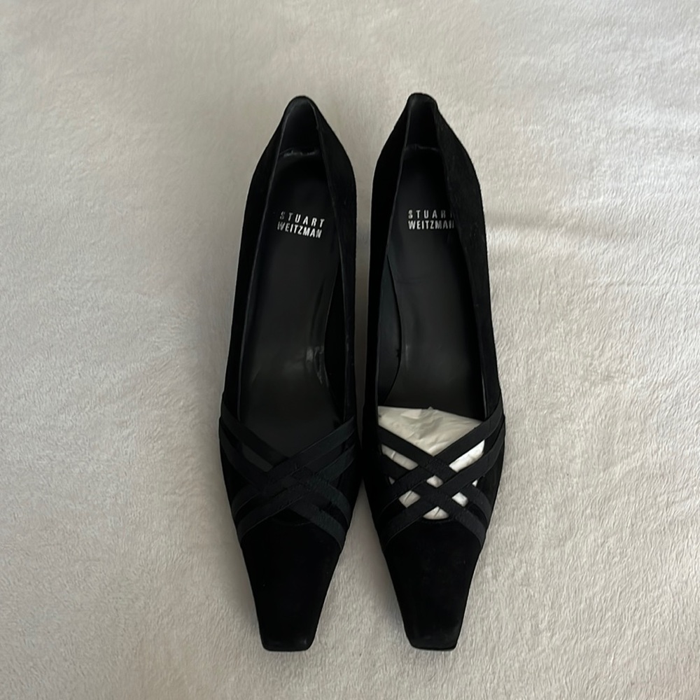 Size 9 narrow Stuart weitzman heel. NEVER WORN!